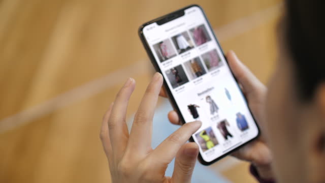 Virtual Storefronts: Exploring the E-commerce Video Revolution - Video ...
